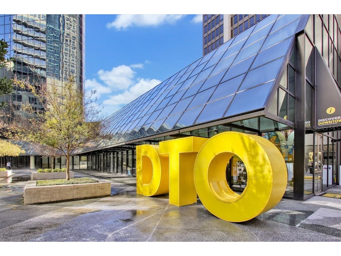 155 S Court Avenue #1604 Orlando FL 32801 O6346689 image50