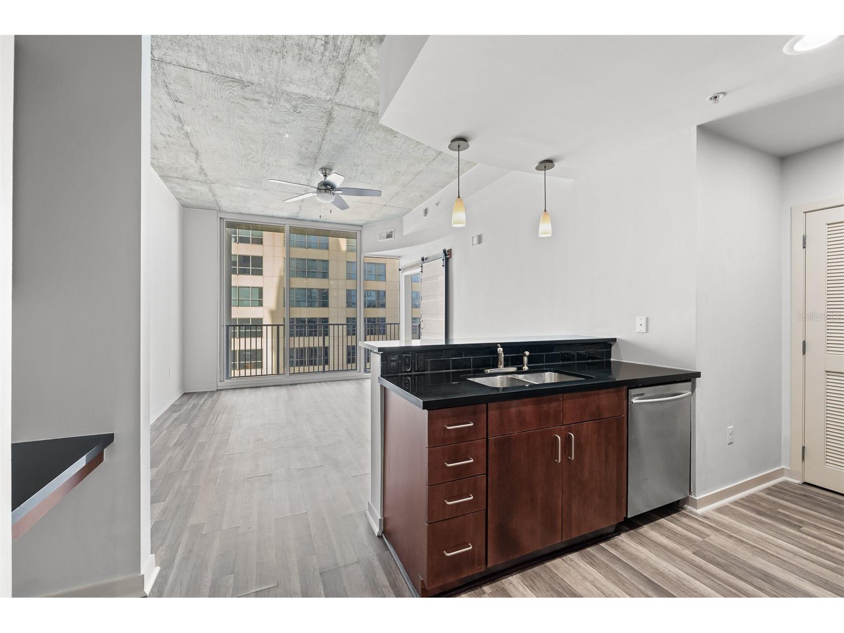 155 S Court Avenue #1604 Orlando FL 32801 O6396880 image11