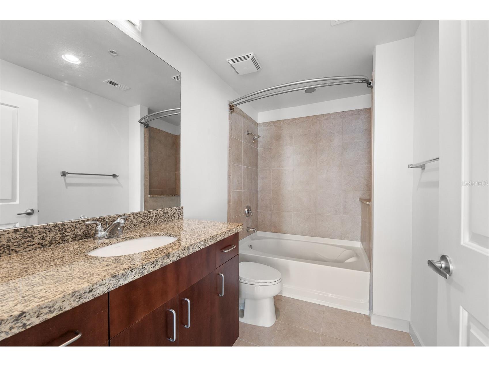 155 S Court Avenue #1604 Orlando FL 32801 O6396880 image21