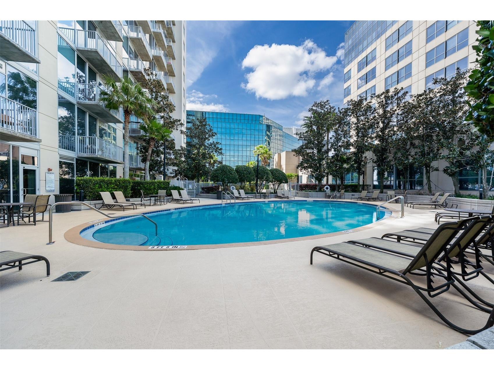 155 S Court Avenue #1604 Orlando FL 32801 O6396880 image28
