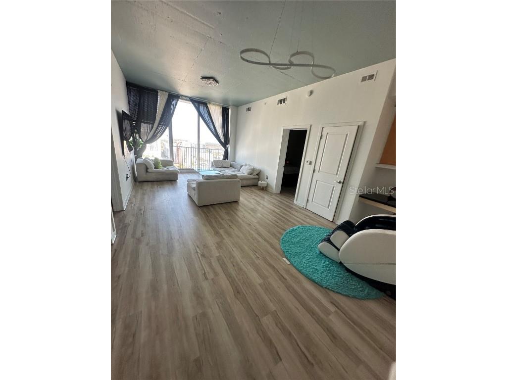 155 S Court Avenue #1705 Orlando FL 32801 O6280528 image14