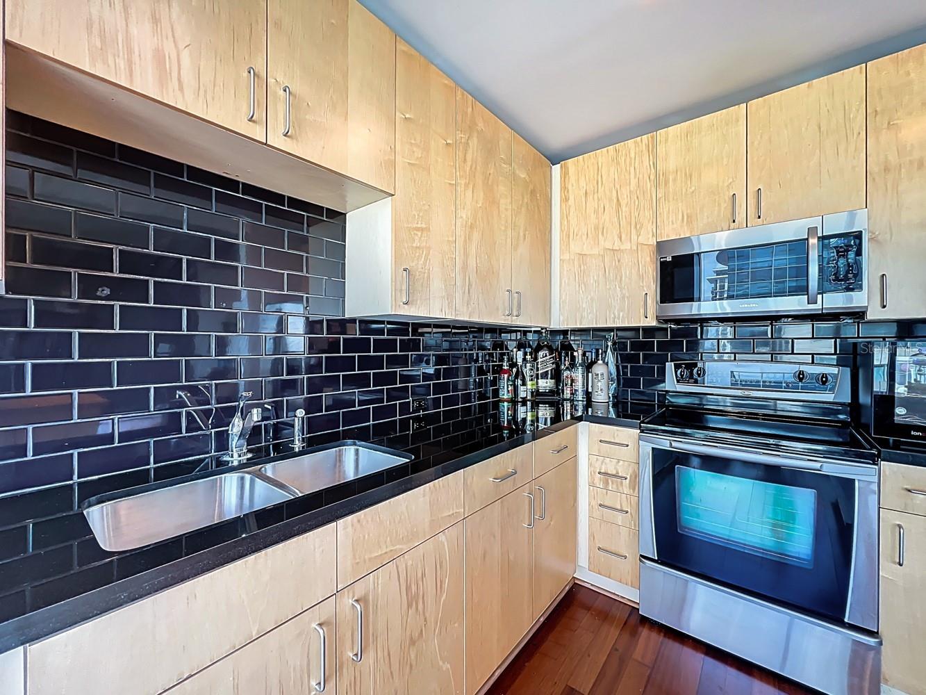 155 S Court Avenue #1908 Orlando FL 32801 O6338165 image15