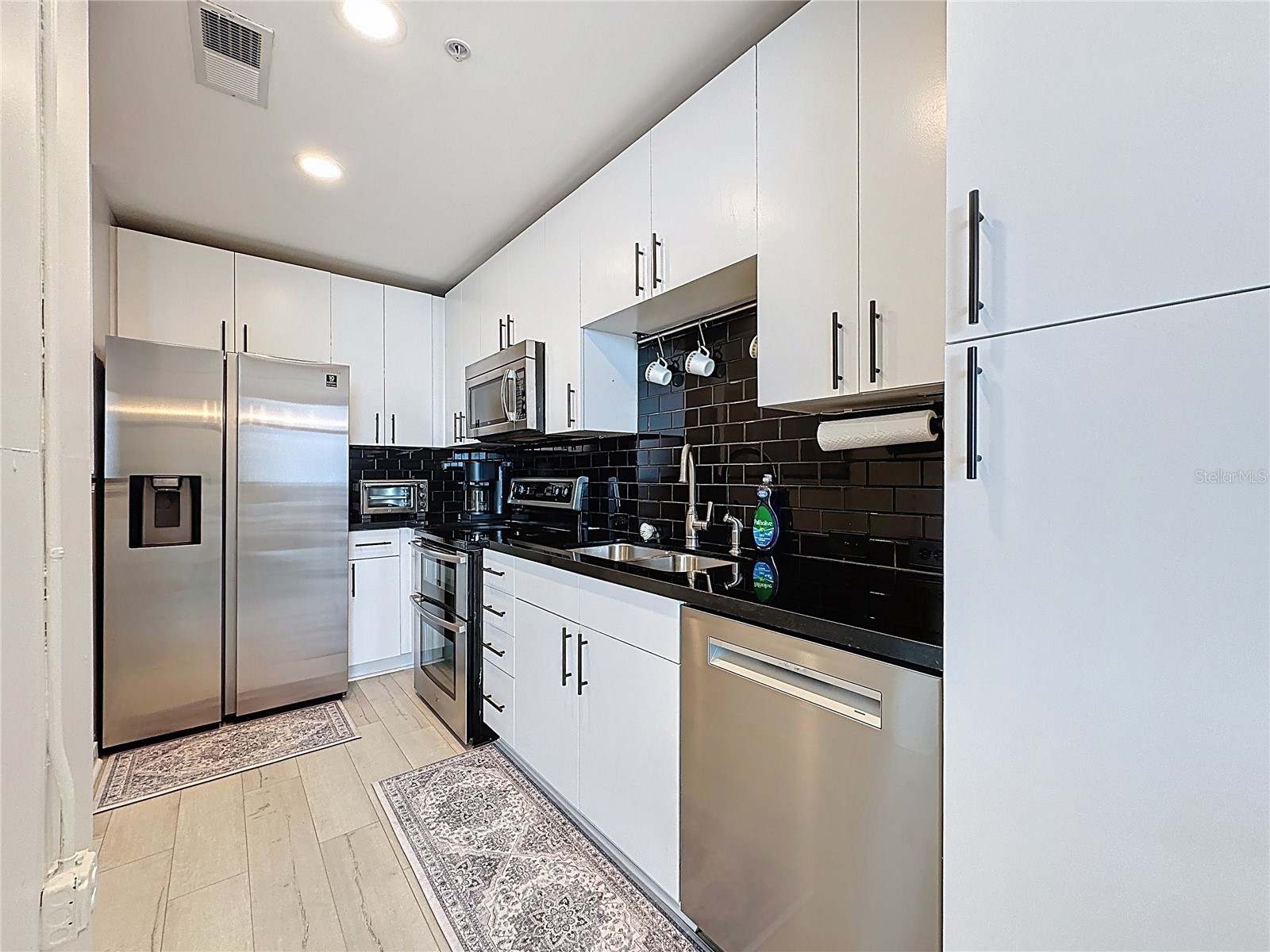 155 S Court Avenue #1911 Orlando FL 32801 - LAKE EOLA O6389978 image12