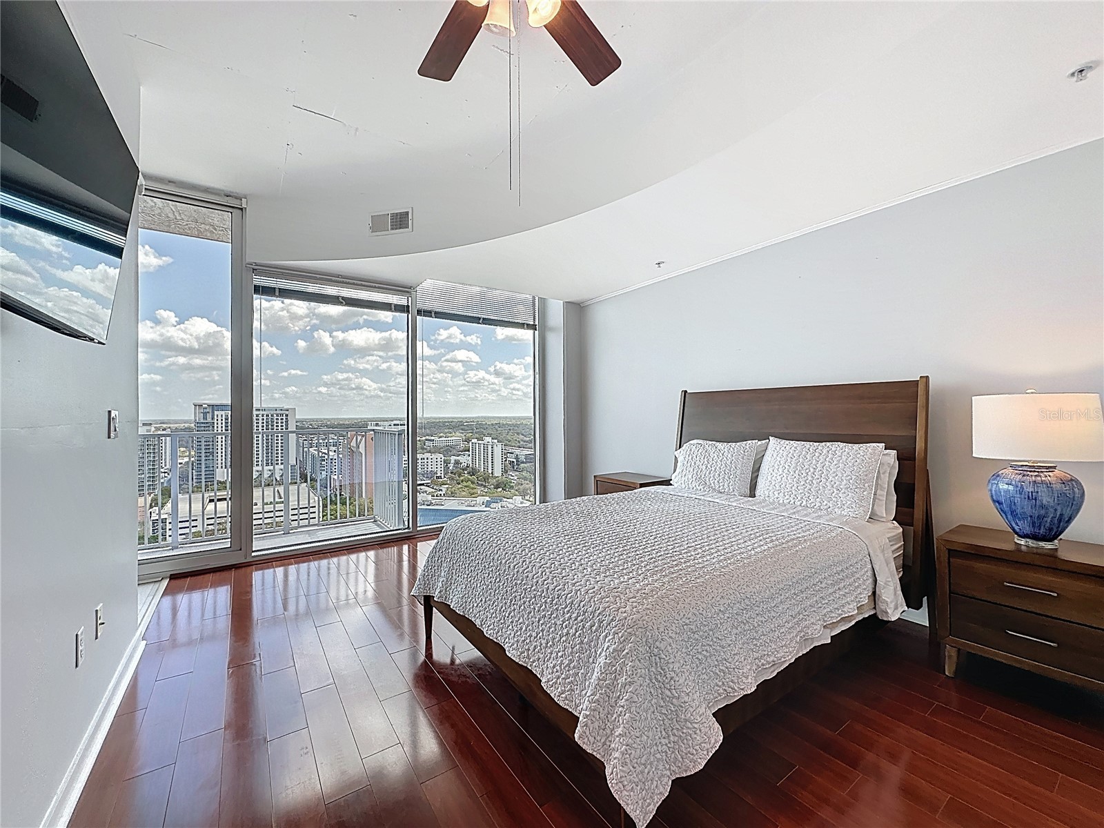 155 S Court Avenue #1911 Orlando FL 32801 - LAKE EOLA O6389978 image21