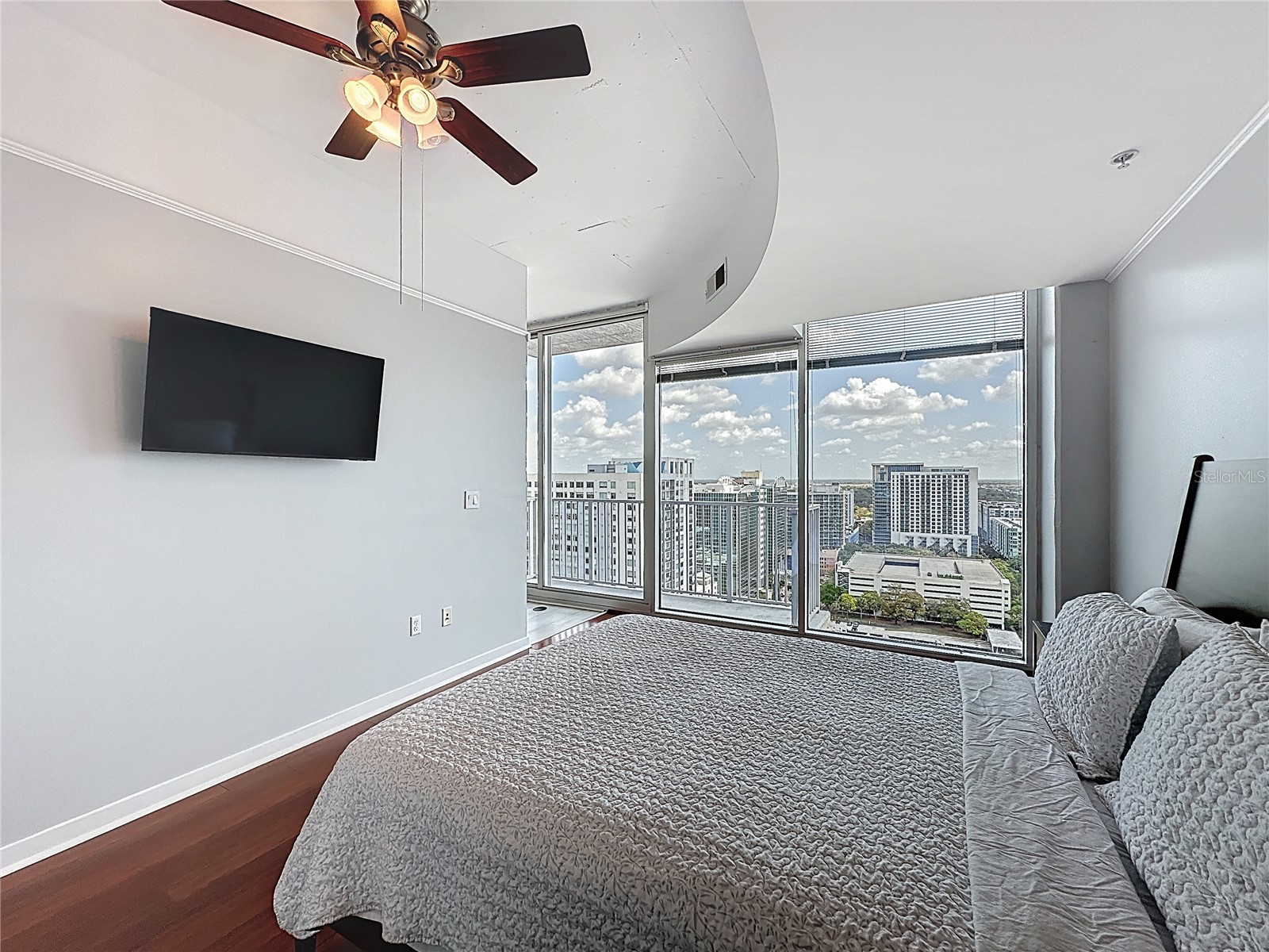 155 S Court Avenue #1911 Orlando FL 32801 - LAKE EOLA O6389978 image22