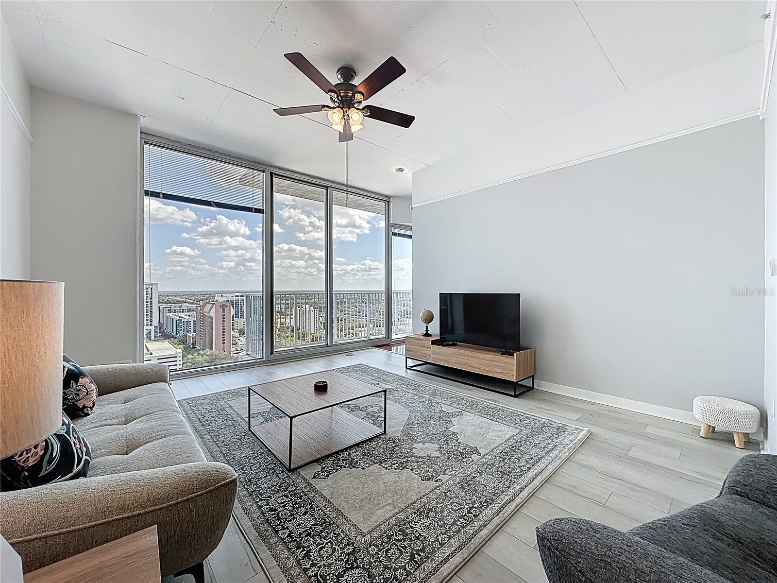 155 S Court Avenue #1911 Orlando FL 32801 - LAKE EOLA O6389978 image4