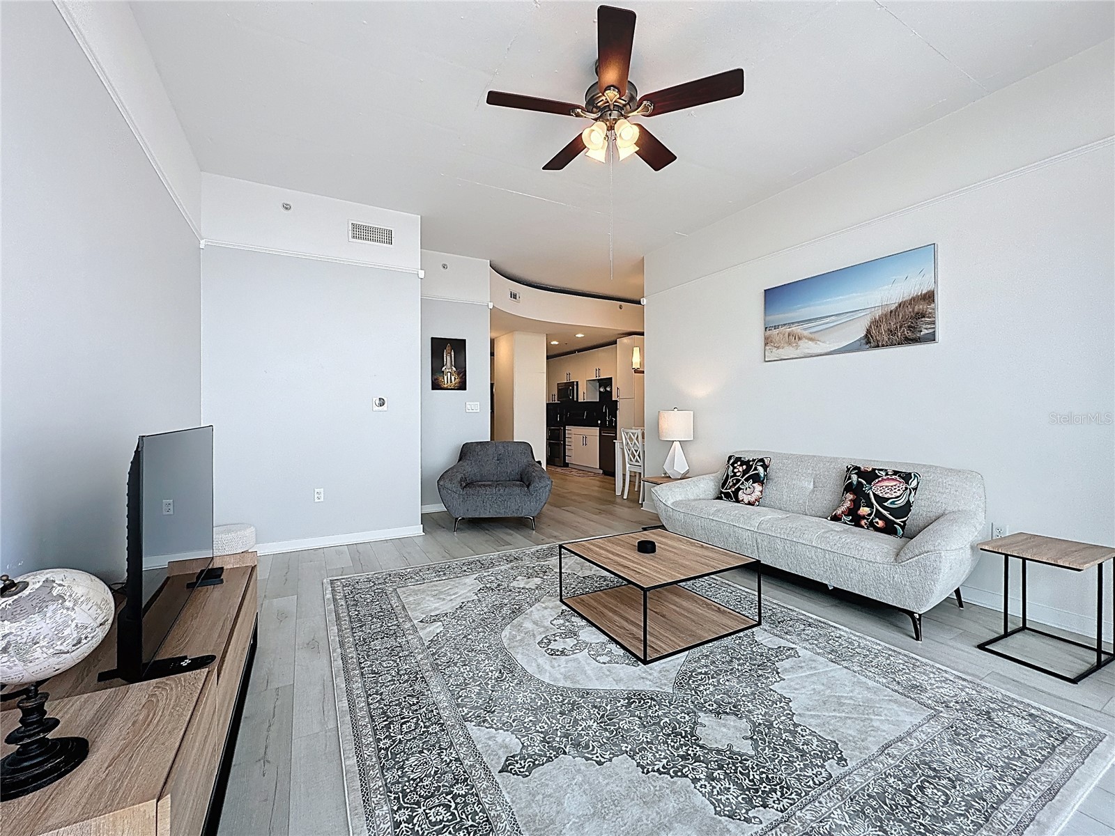 155 S Court Avenue #1911 Orlando FL 32801 - LAKE EOLA O6389978 image5