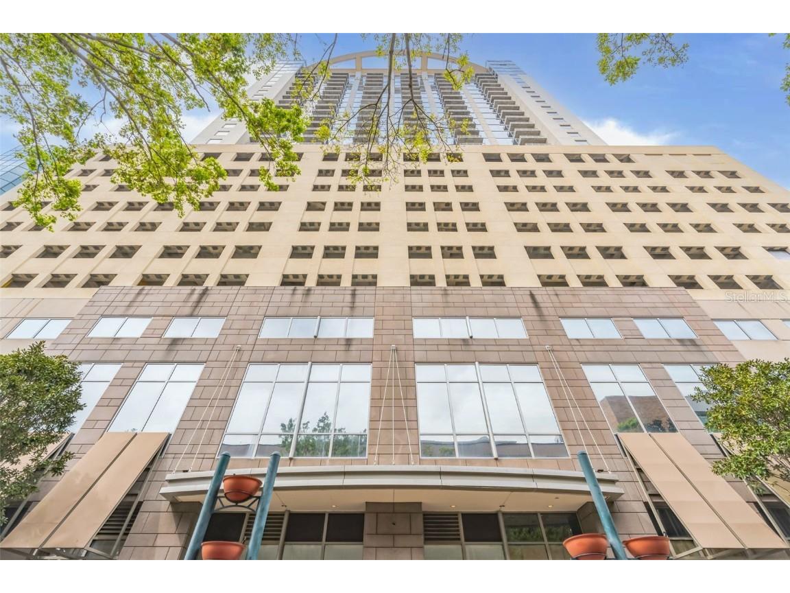 155 S Court Avenue #1912 Orlando FL 32801 O6186969 image1