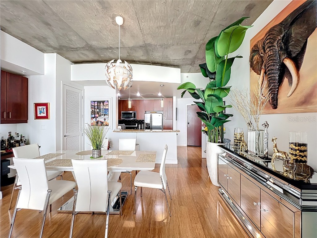 155 S Court Avenue #2005 Orlando FL 32801 O6330773 image15