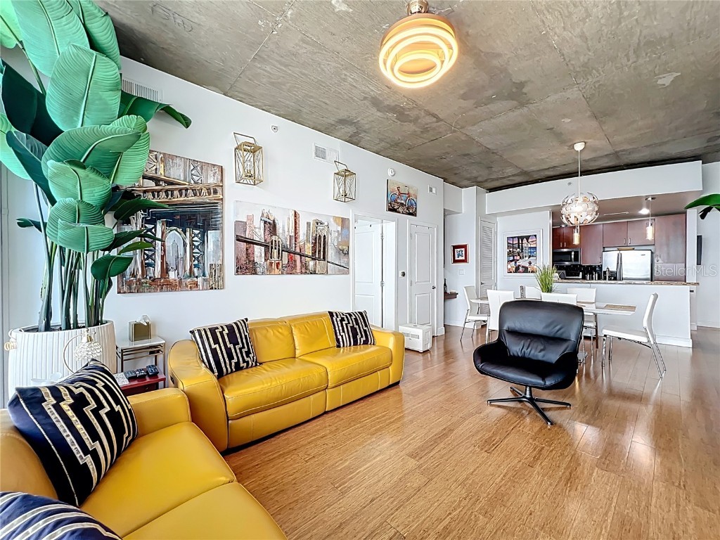 155 S Court Avenue #2005 Orlando FL 32801 O6330773 image22