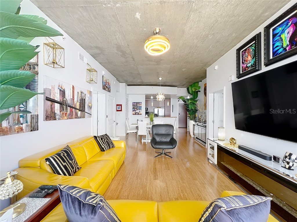 155 S Court Avenue #2005 Orlando FL 32801 O6330773 image23