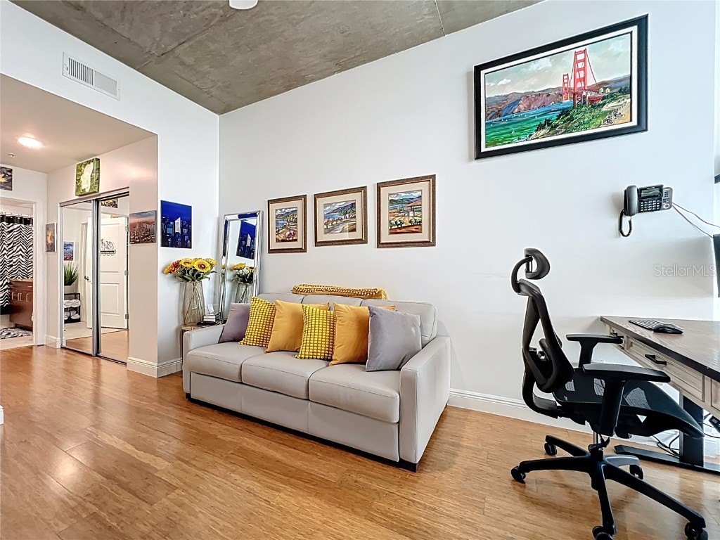 155 S Court Avenue #2005 Orlando FL 32801 O6330773 image26