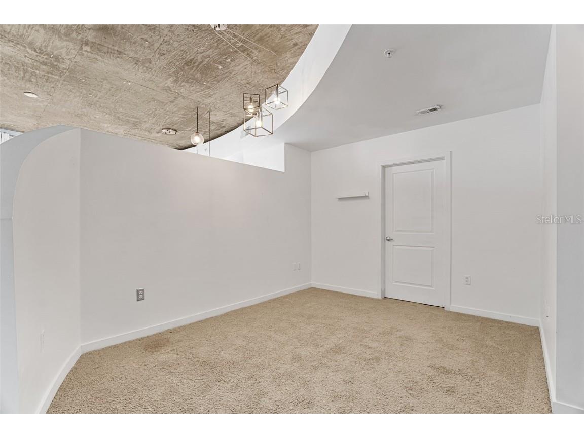 155 S Court Avenue #2008 Orlando FL 32801 O6310613 image18