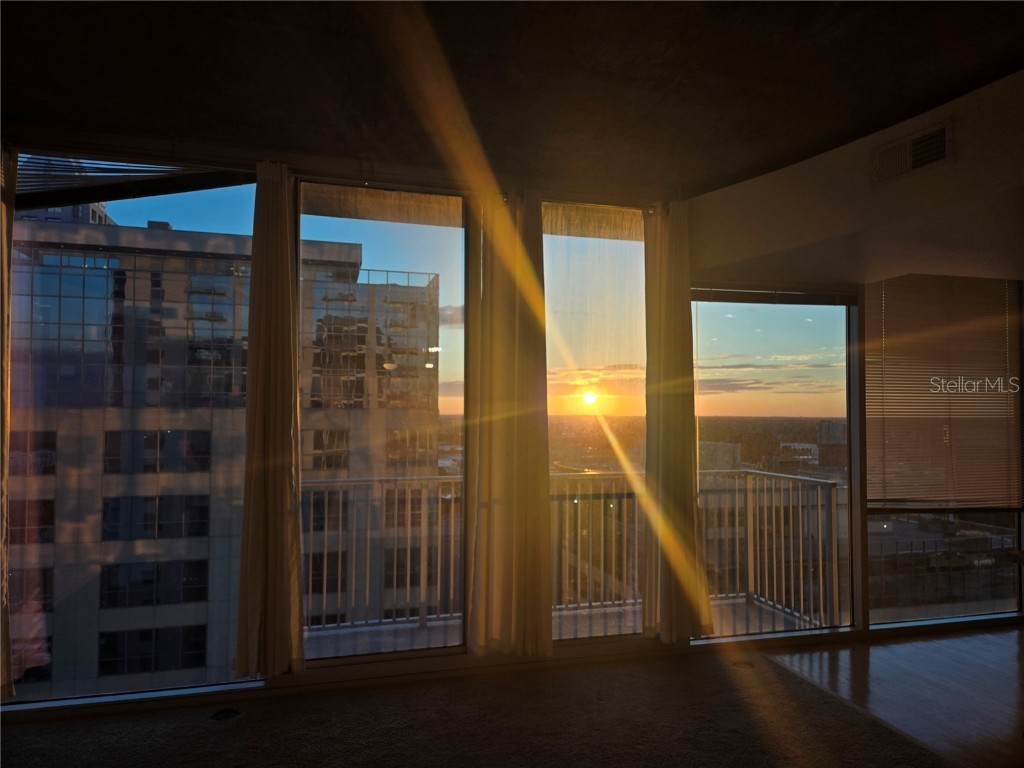 155 S Court Avenue #2008 Orlando FL 32801 O6310613 image26