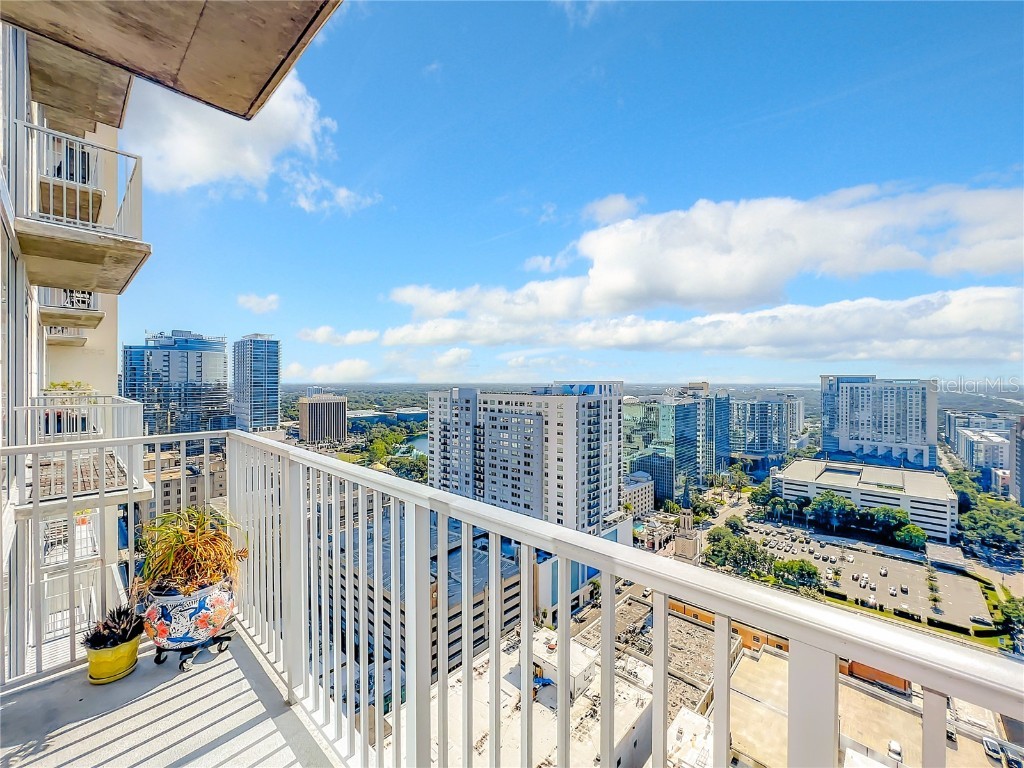 155 S Court Avenue #2107 Orlando FL 32801 - LAKE EOLA O6112418 image23