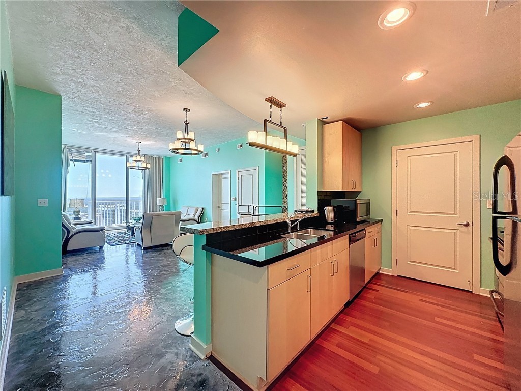 155 S Court Avenue #2305 Orlando FL 32801 O6333404 image3