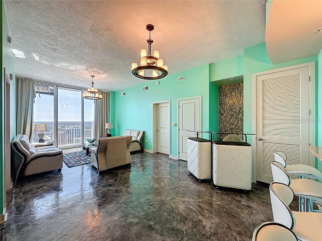 155 S Court Avenue #2305 Orlando FL 32801 O6333404 image4