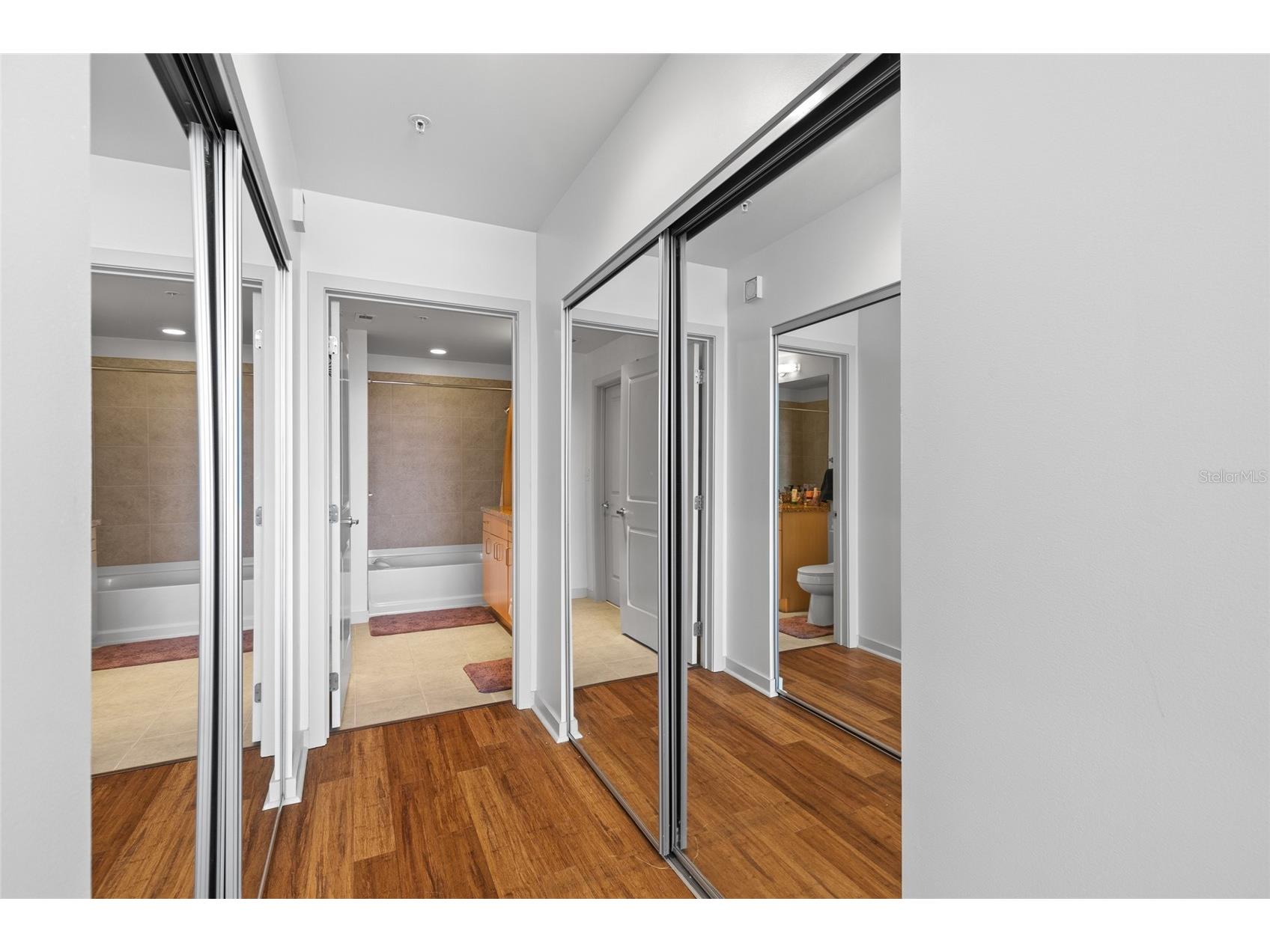 155 S Court Avenue #2305 Orlando FL 32801 O6393019 image23