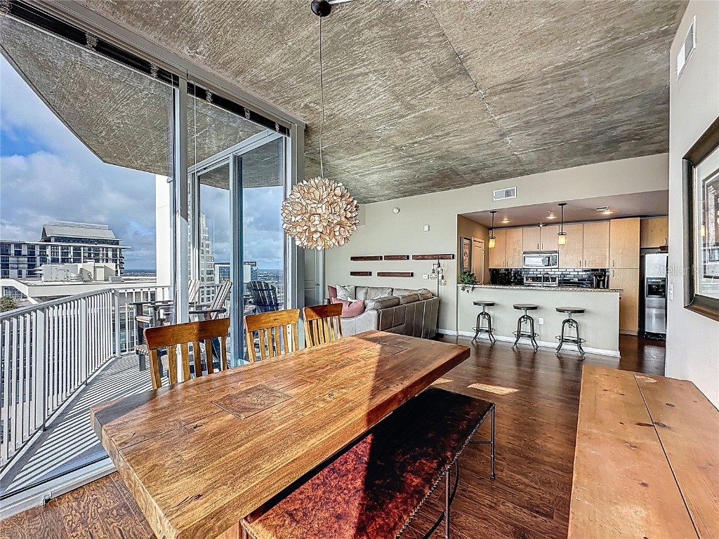 155 S Court Avenue #2502 Orlando FL 32801 O6368753 image14