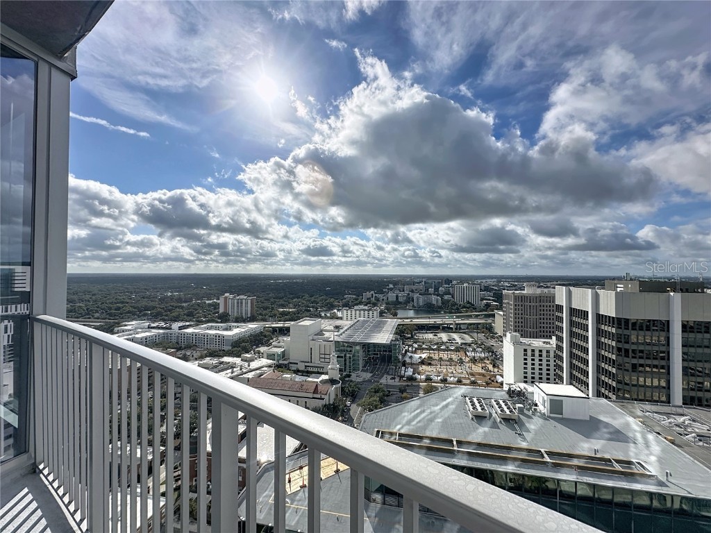 155 S Court Avenue #2502 Orlando FL 32801 O6368753 image16