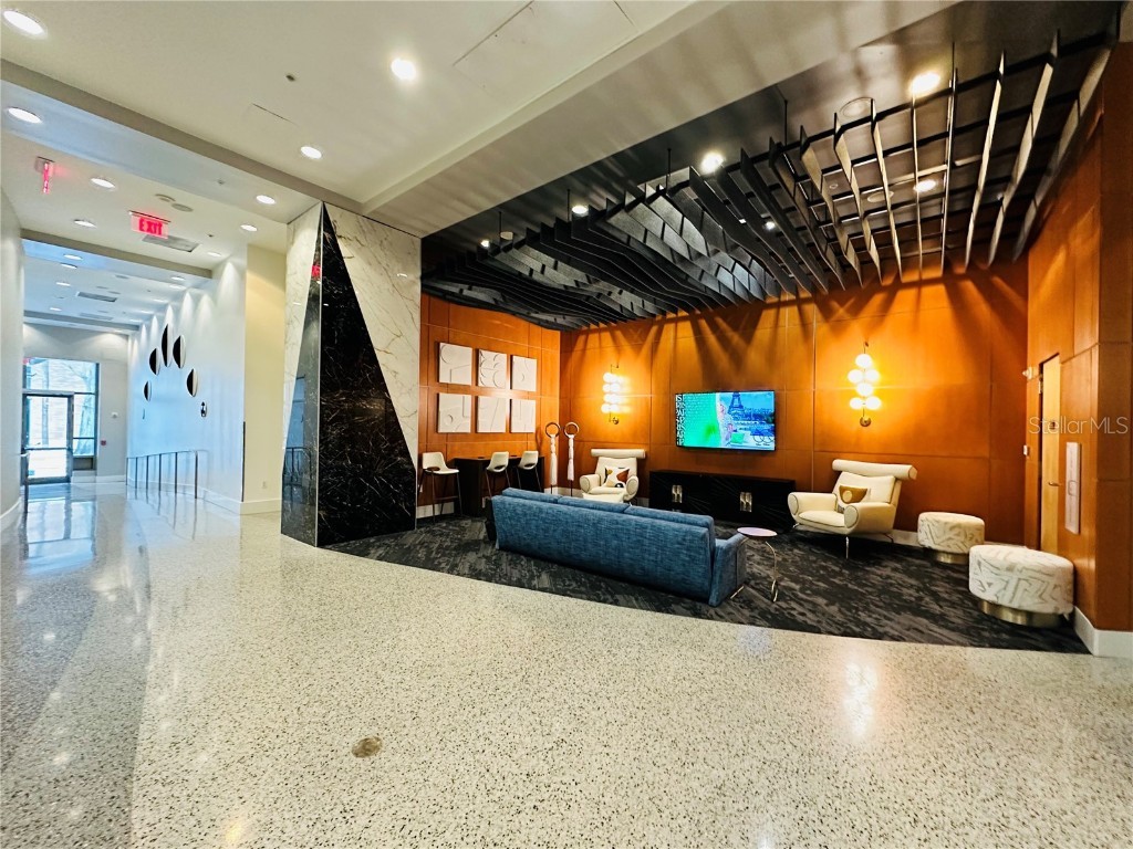 155 S Court Avenue #2515 Orlando FL 32801 O6345040 image23