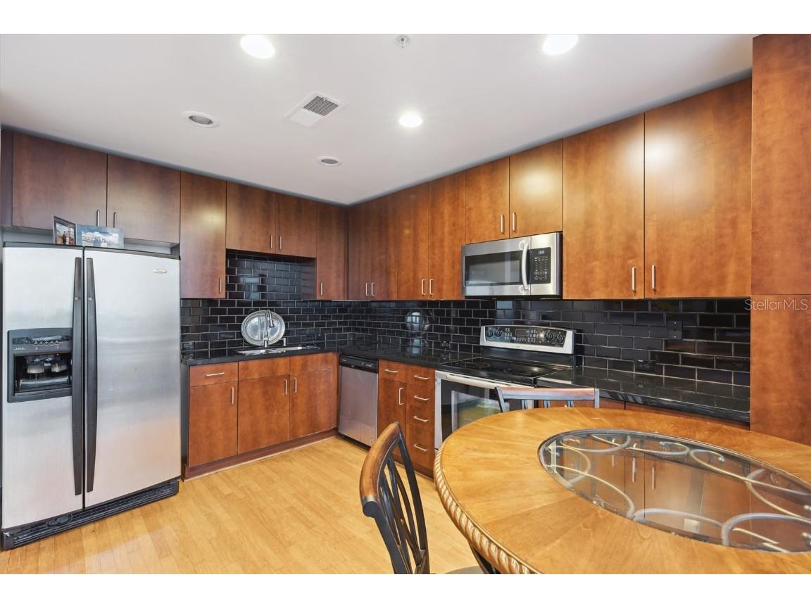 155 S Court Avenue #2609 Orlando FL 32801 O6342484 image21