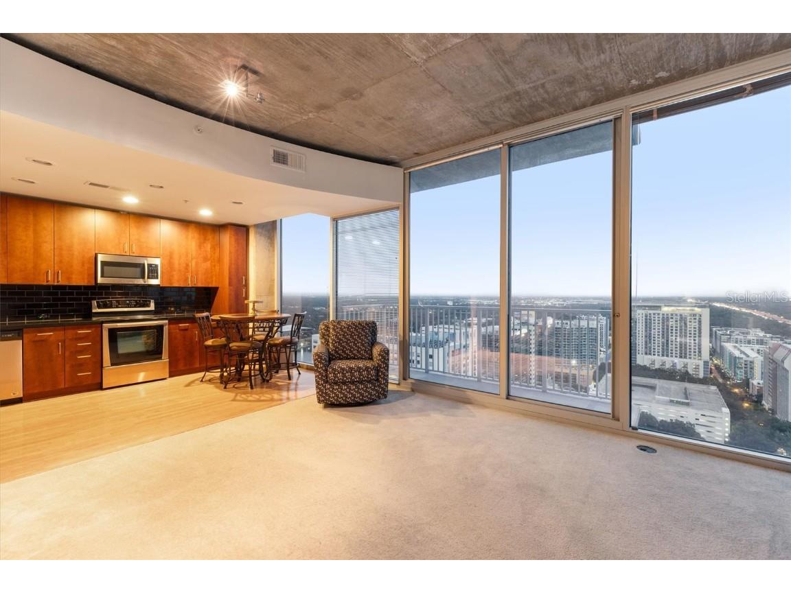 155 S Court Avenue #2609 Orlando FL 32801 O6342484 image6