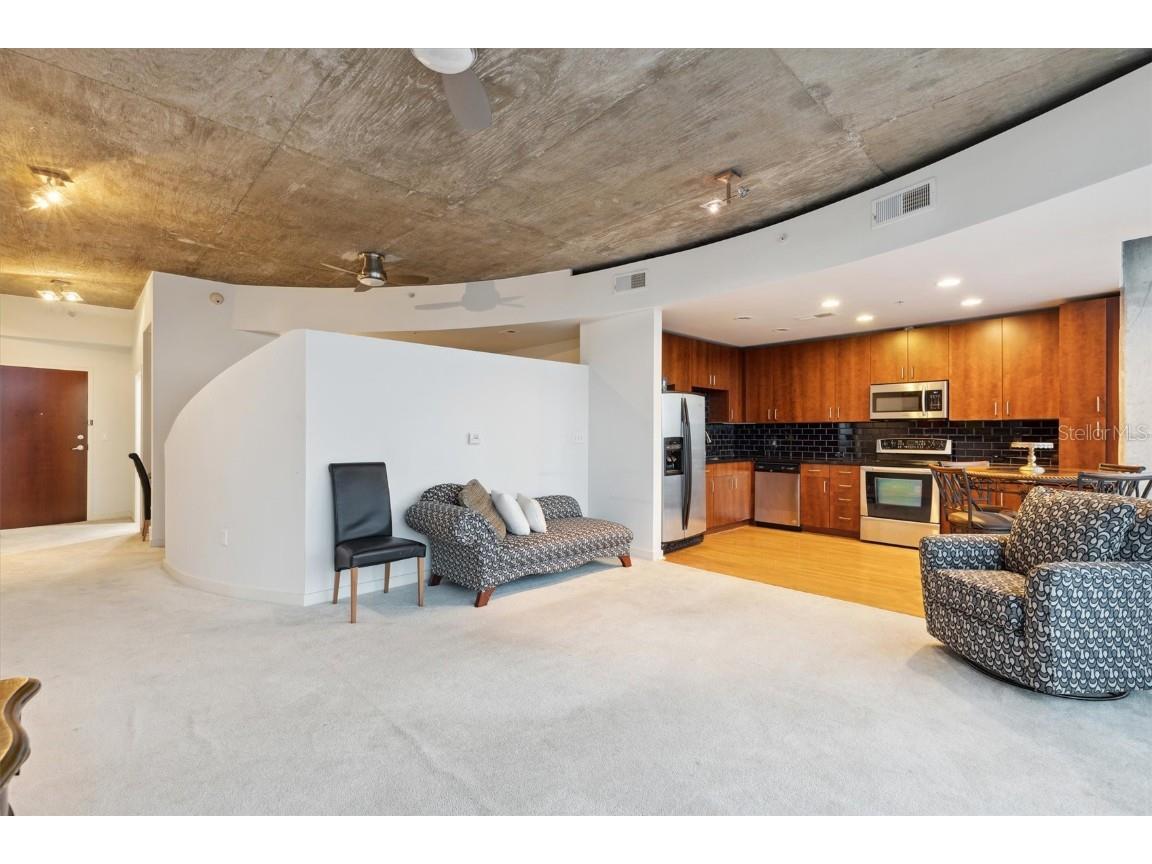 155 S Court Avenue #2609 Orlando FL 32801 O6342484 image7