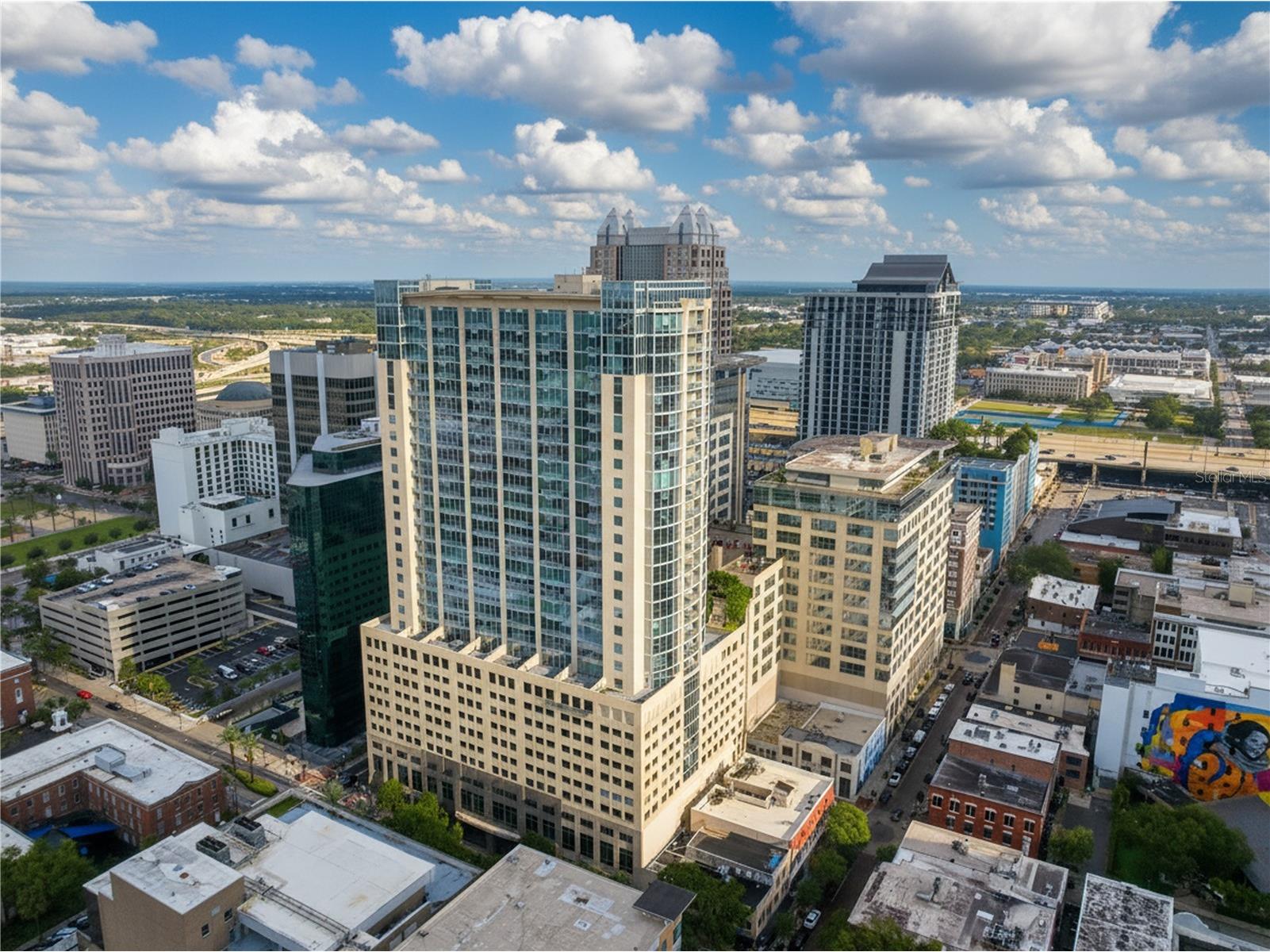 155 S Court Avenue #2704 Orlando FL 32801 O6355671 image1