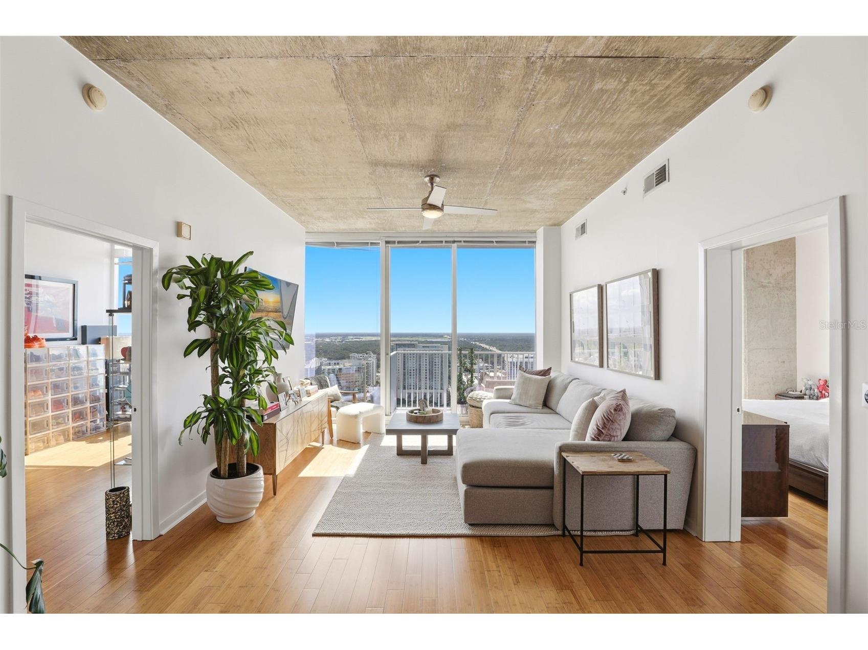 155 S Court Avenue #2705 Orlando FL 32801 O6417772 image13