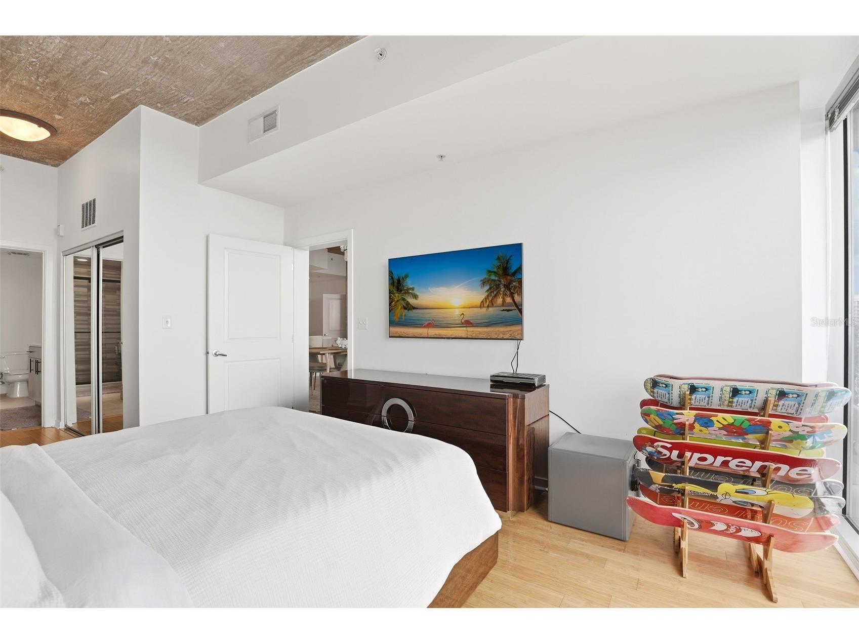 155 S Court Avenue #2705 Orlando FL 32801 O6417772 image19