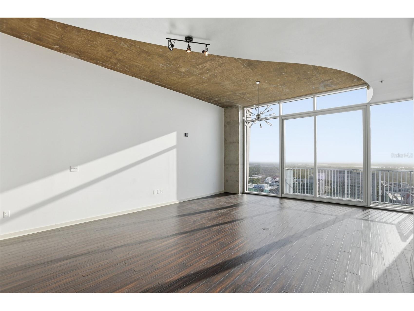 155 S Court Avenue #2903 Orlando FL 32801 O6389852 image10