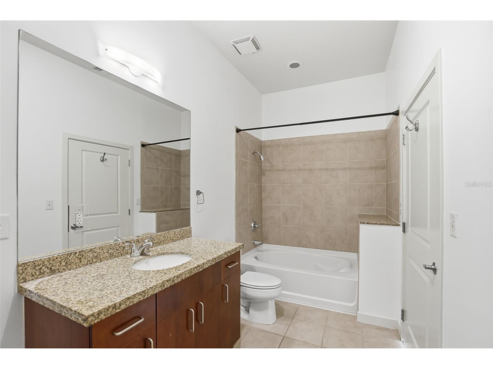 155 S Court Avenue #2903 Orlando FL 32801 O6389852 image24