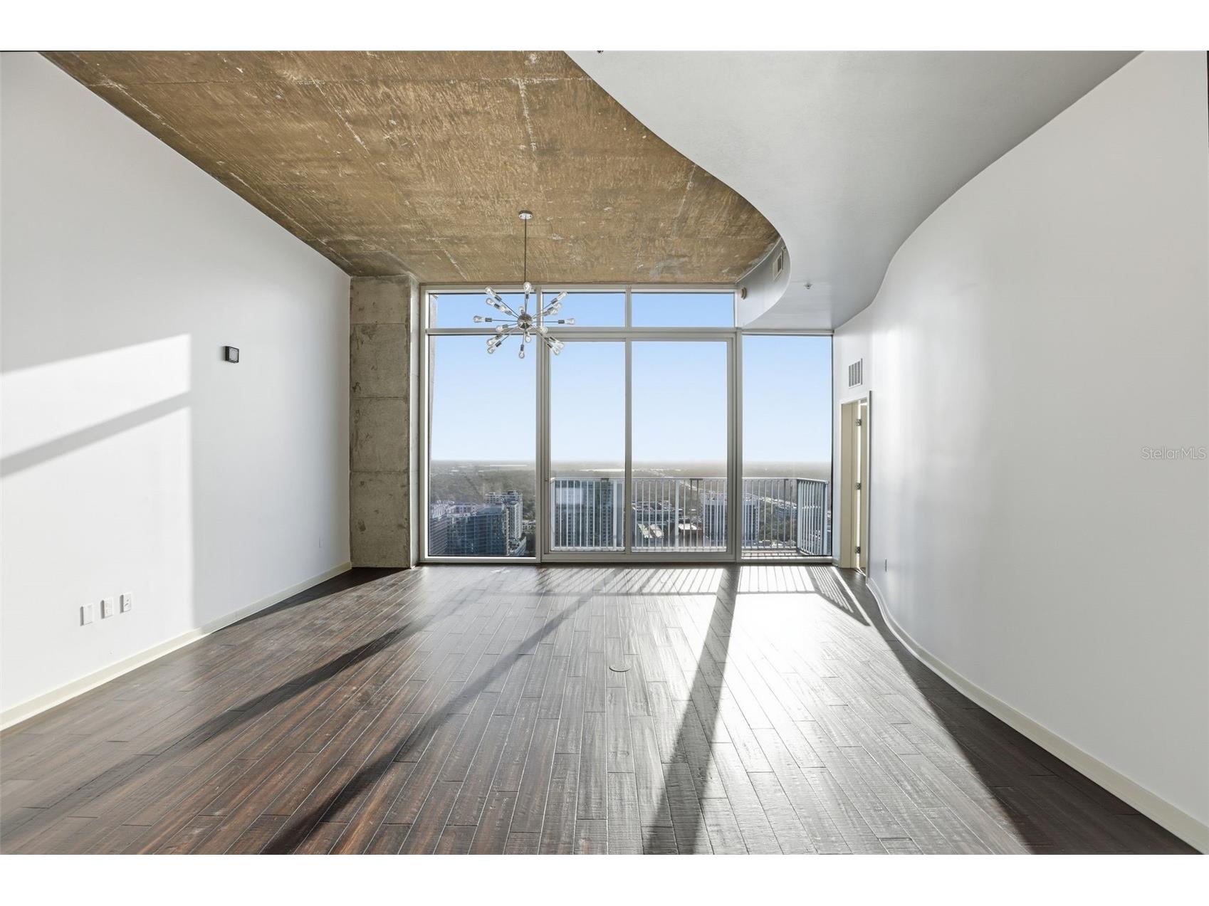155 S Court Avenue #2903 Orlando FL 32801 O6389852 image9