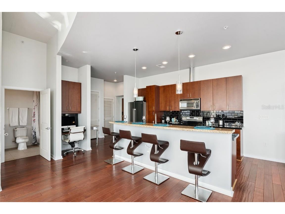 155 S Court Avenue #P-2901 Orlando FL 32801 O6356972 image12