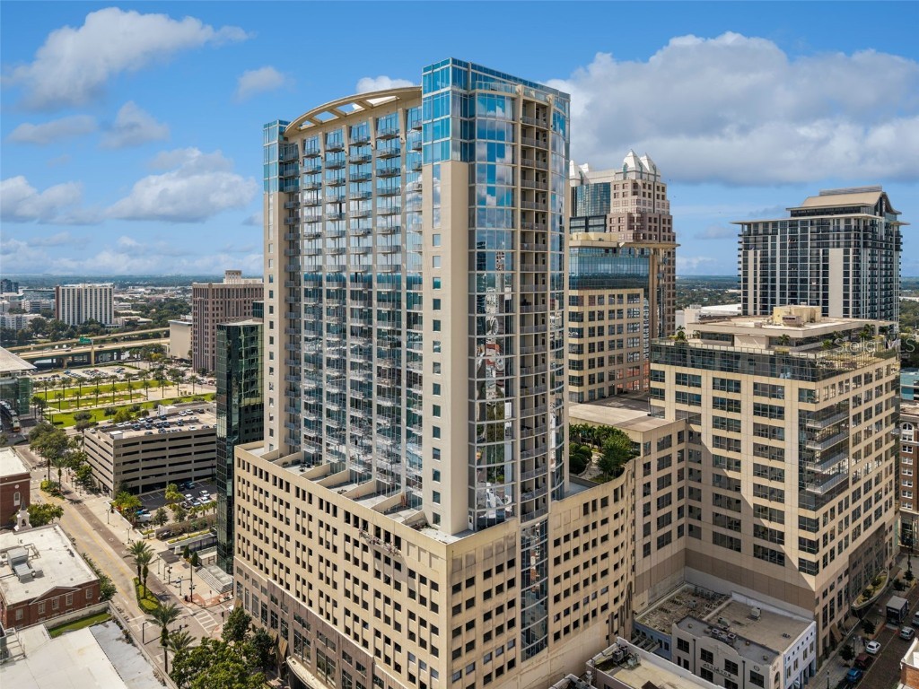 155 S Court Avenue #P-2901 Orlando FL 32801 O6356972 image4