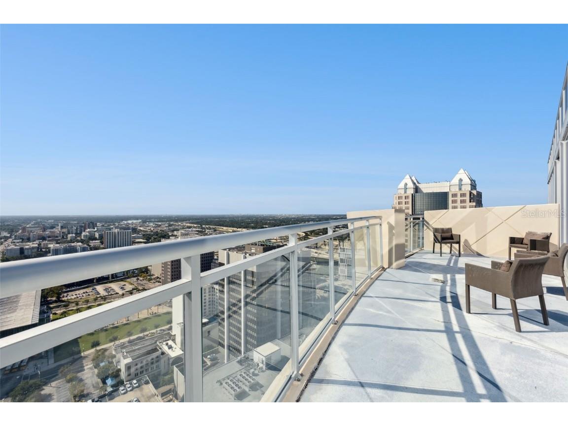 155 S Court Avenue #P-2901 Orlando FL 32801 O6356972 image48