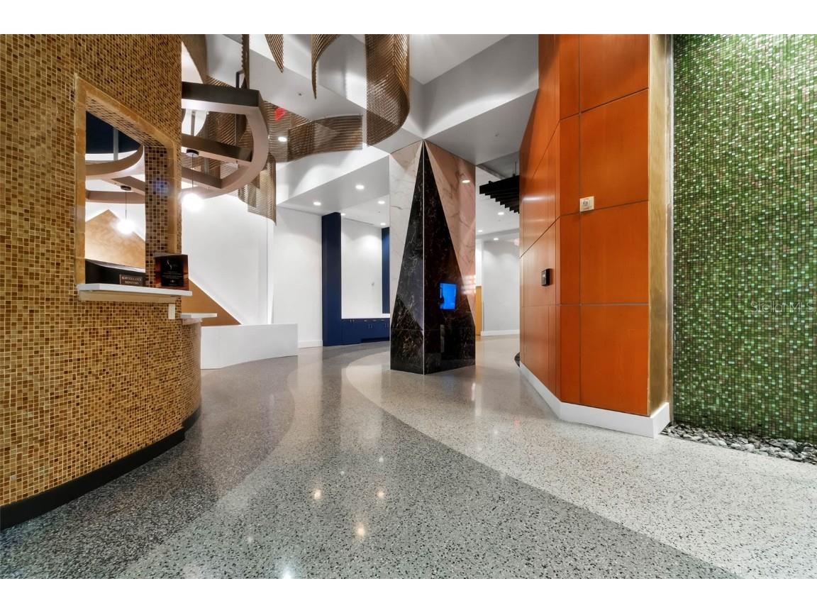 155 S Court Avenue #P-2901 Orlando FL 32801 O6356972 image60