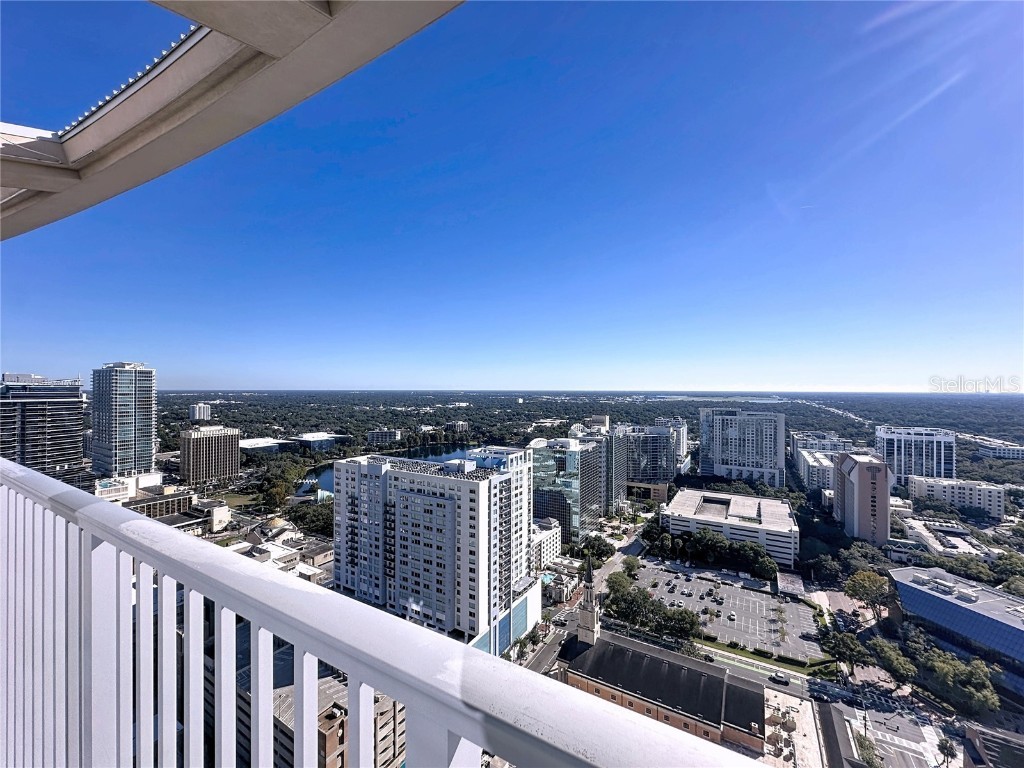 155 S Court Avenue #PENTHOUSE (2905) Orlando FL 32801 - LAKE EOLA O6353021 image16