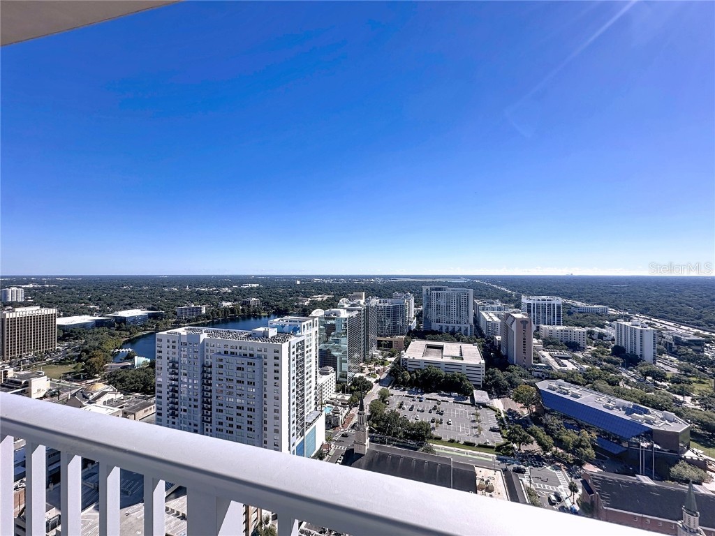 155 S Court Avenue #PENTHOUSE (2905) Orlando FL 32801 - LAKE EOLA O6353021 image22