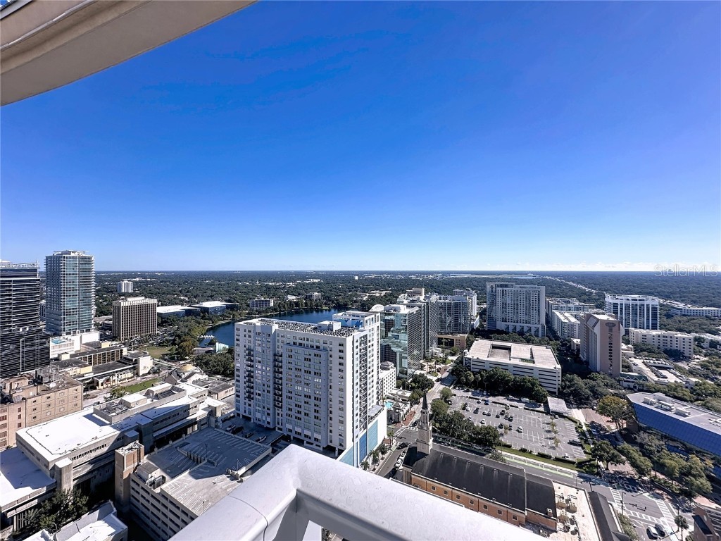 155 S Court Avenue #PENTHOUSE (2905) Orlando FL 32801 - LAKE EOLA O6353021 image23