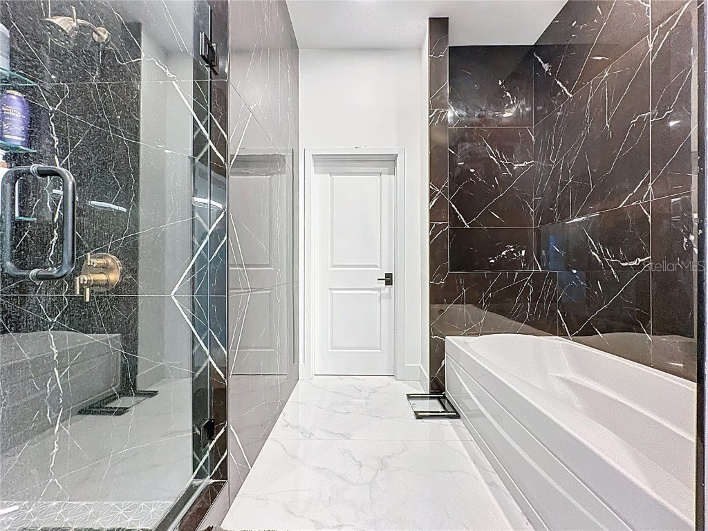 155 S Court Avenue #PENTHOUSE (2905) Orlando FL 32801 - LAKE EOLA O6353021 image25