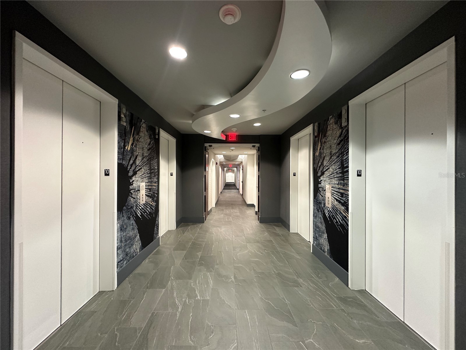 155 S Court Avenue #PENTHOUSE (2905) Orlando FL 32801 - LAKE EOLA O6353021 image44