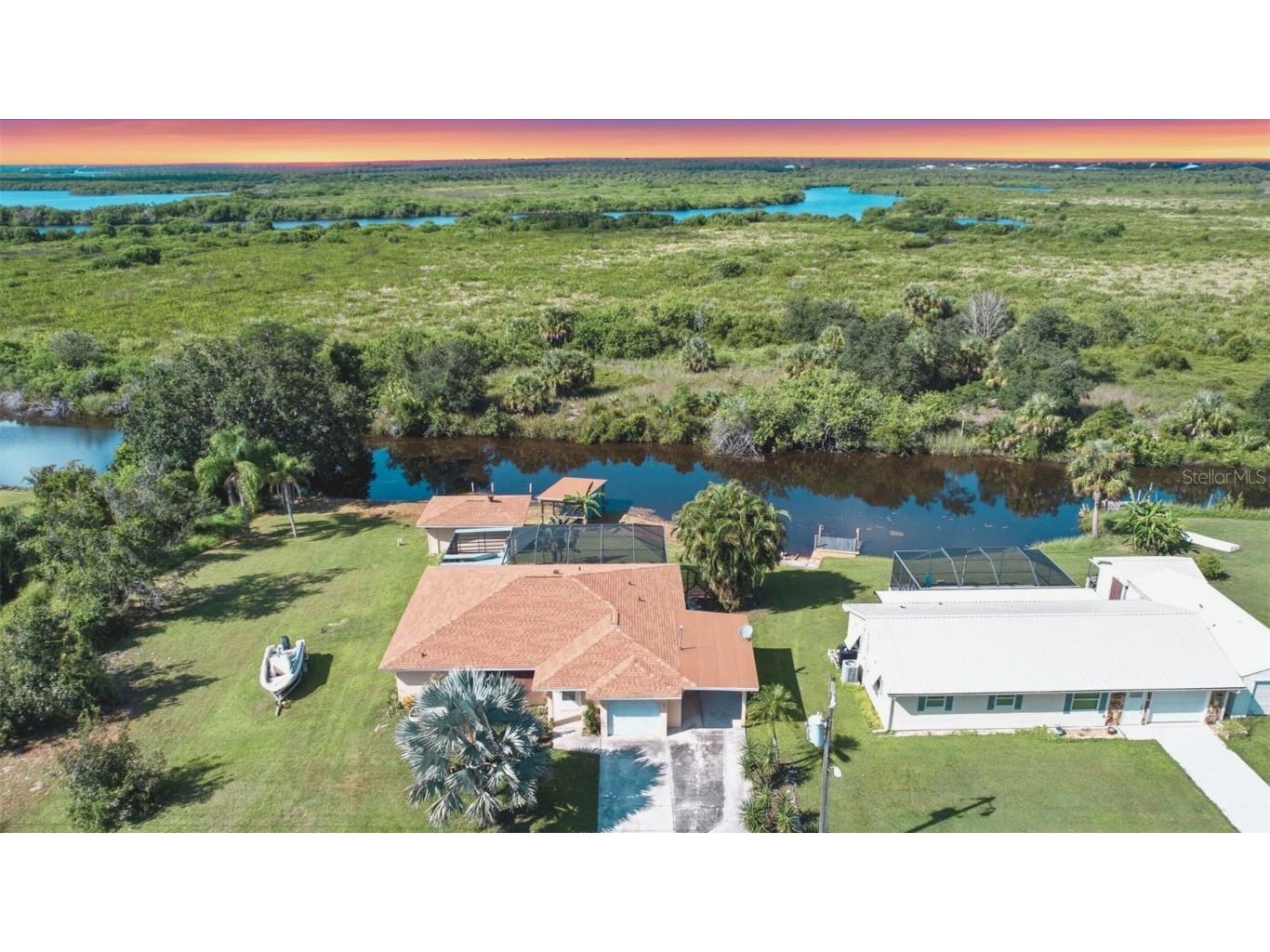 155 Summerset Drive Punta Gorda FL 33982 TB8427293 image1