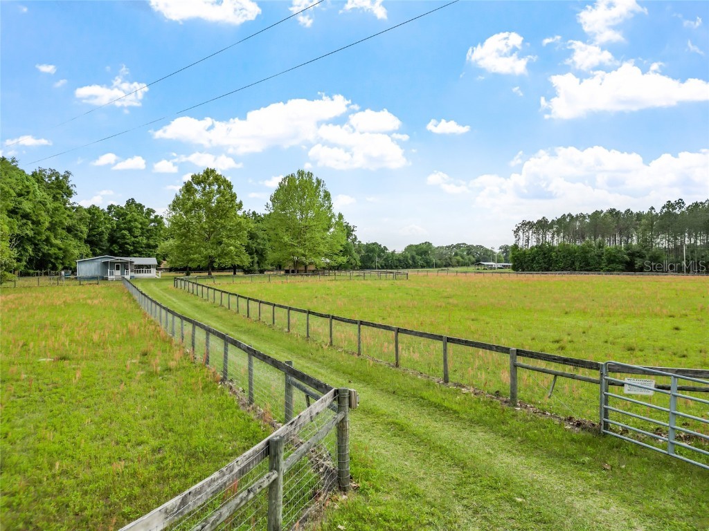 155 SW Guernsey Way Fort White FL 32038 GC520932 image1