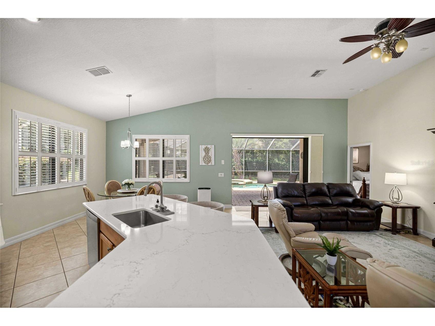155 W Doerr Path Hernando FL 34442 OM728248 image15