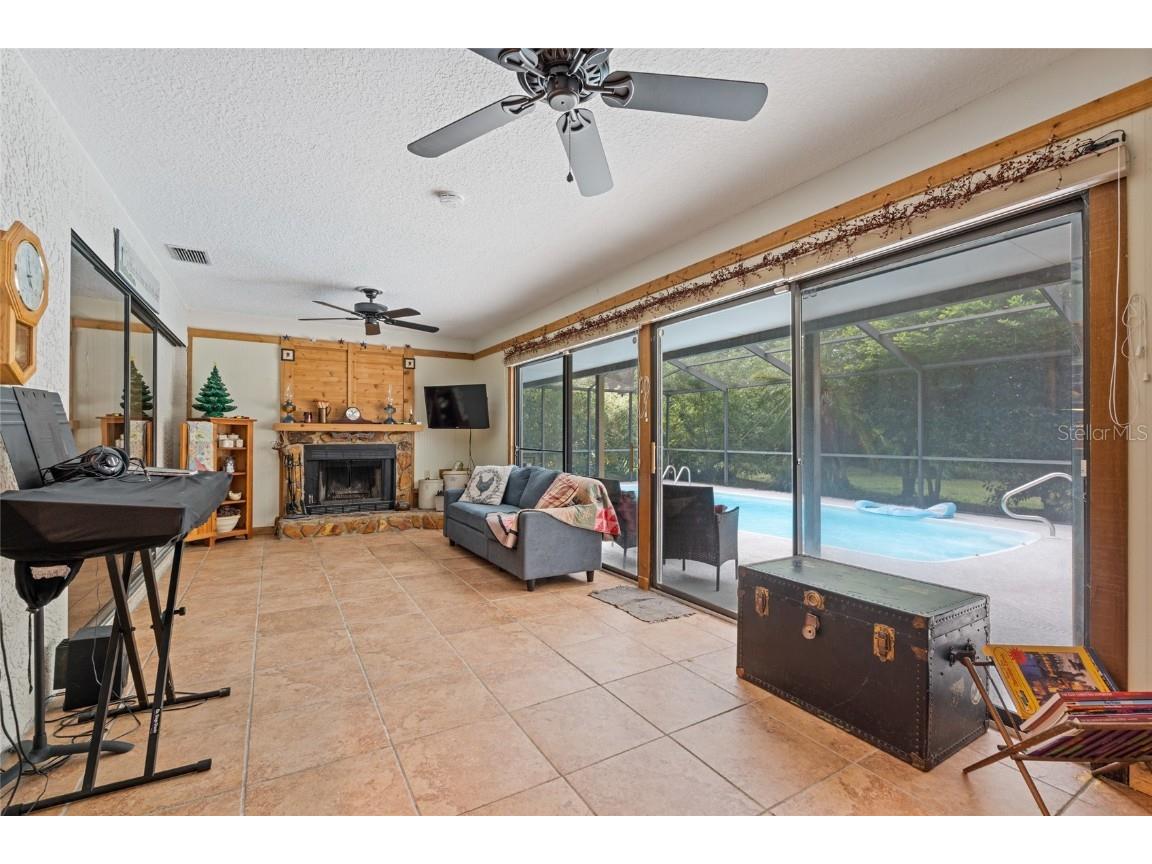 155 Woodcutter Lane Palm Harbor FL 34683 TB8405699 image6