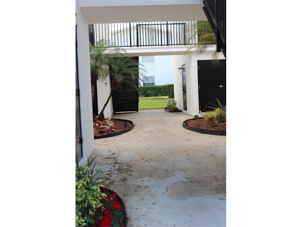 1550 11th Street NE #B8 Winter Haven FL 33881 P4926558 image1