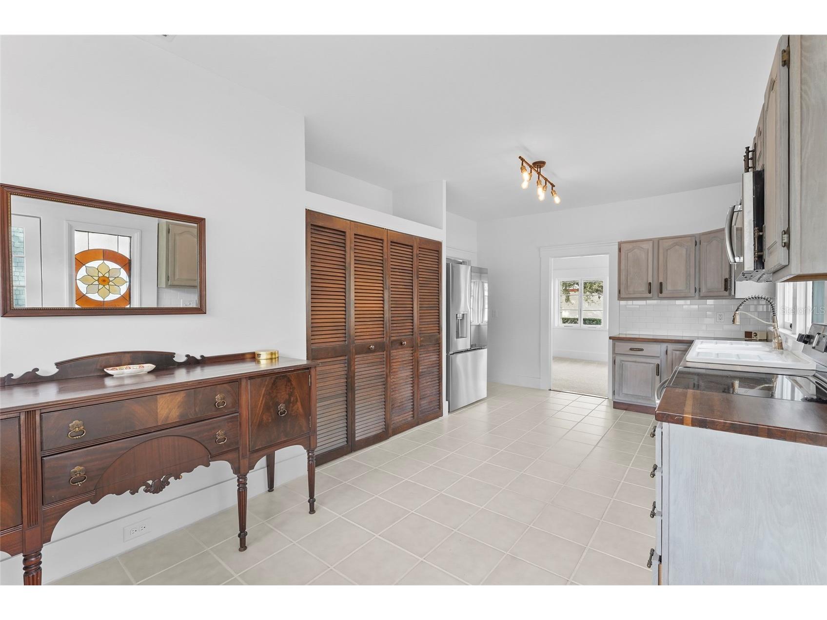 1550 3rd Avenue W Bradenton FL 34205 A4679199 image33