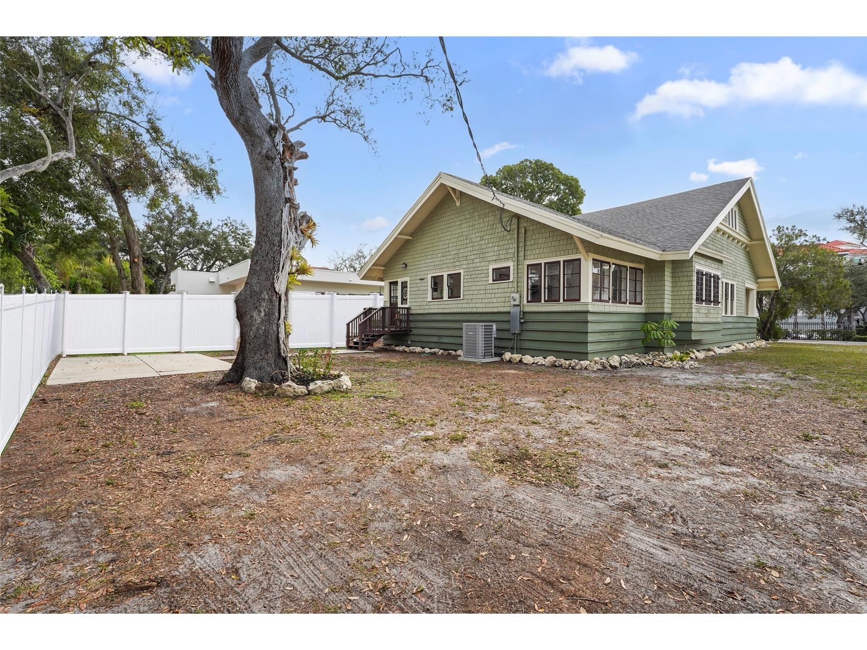 1550 3rd Avenue W Bradenton FL 34205 A4679199 image47